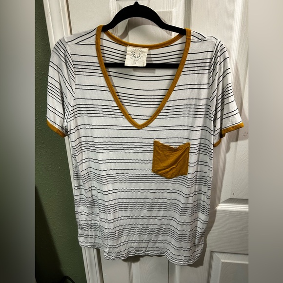 Fantastic Fawn Tops - Oversized Fantastic Fawn Striped Tee
